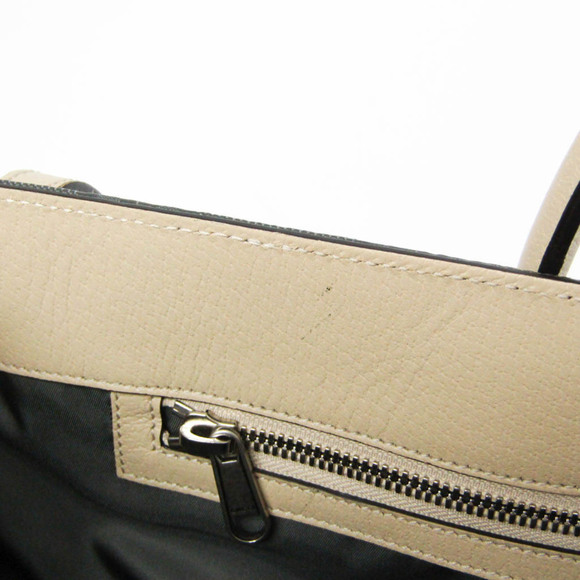 GUCCI White Leather Shoulder Bag - Picture 14 of 16